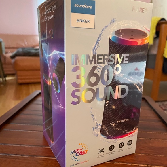 🍬Sold! 🍬Anker Soundcore Flare 2 Bluetooth Speaker - Picture 2 of 4